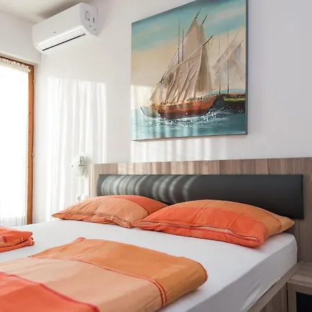 A3 Cozy Apt W Big Garden 2 Balconies & Grill Apartamento *