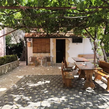 A3 Cozy Apt W Big Garden 2 Balconies & Grill Rogoznica (Sibenik-Knin)