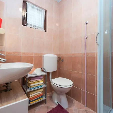Apartamento A3 Cozy Apt W Big Garden 2 Balconies & Grill
